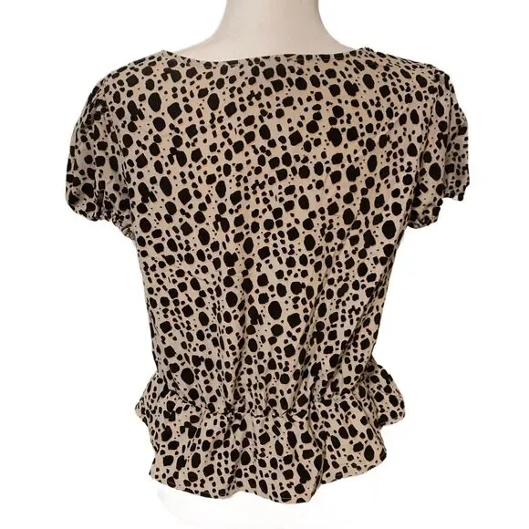 Sanctuary | Meet You There Animal Print Short Sleeve Flattering Top Size Small - Picture 6 of 8